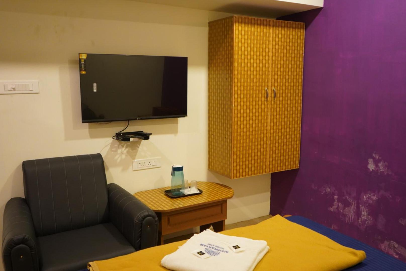 Aishwaryam Home Stay Madurai Exteriör bild
